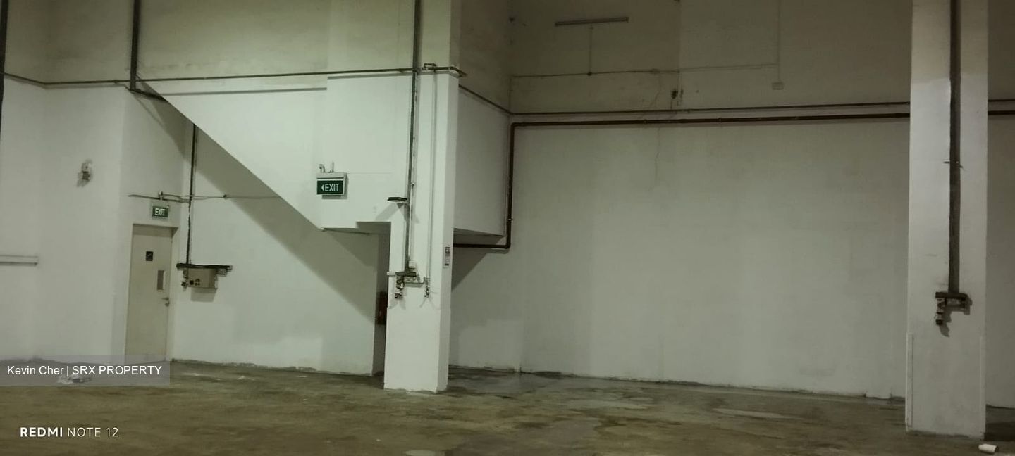 Jalan Lembah Kallang (D12), Factory #554514711